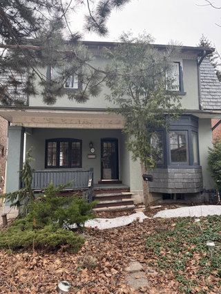 12 Oswald Crescent