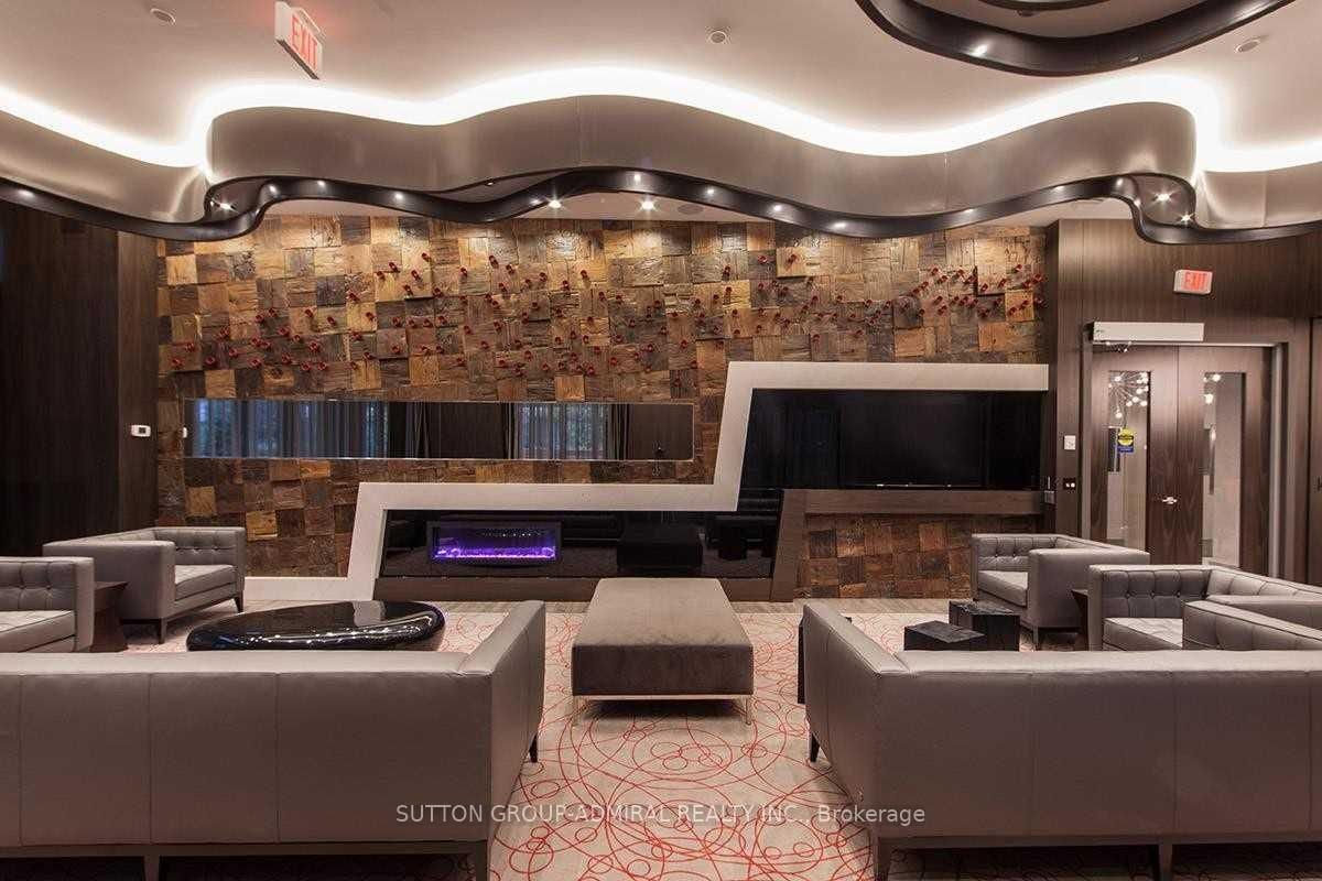 88 Sheppard Avenue E, Unit 902