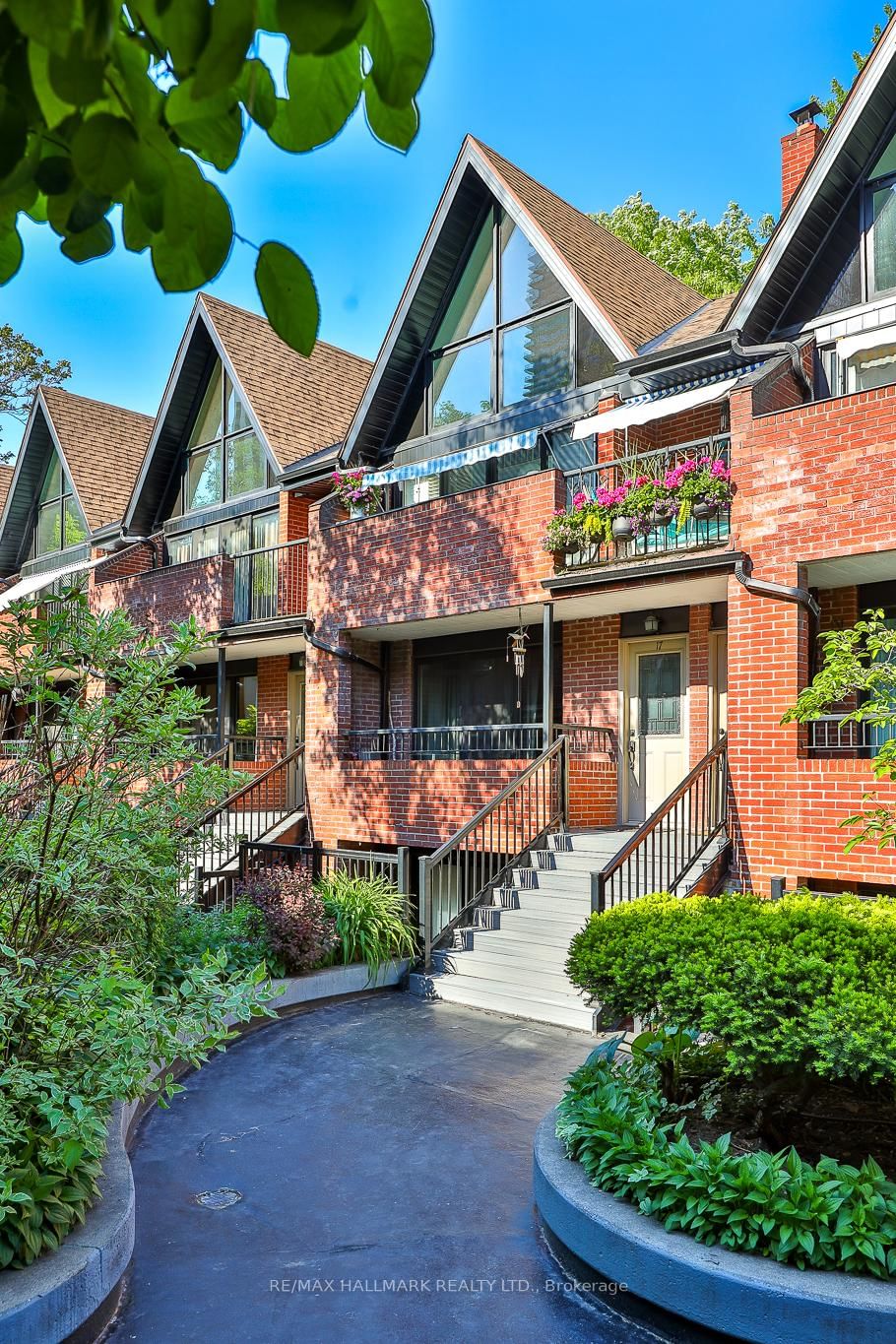 17 Pembroke Street • #21 • Toronto, ON photo 38