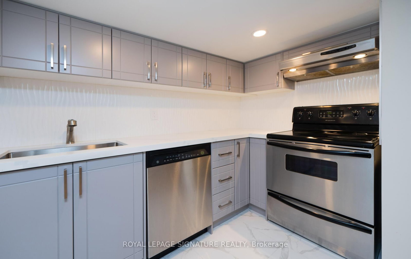 Bsmt-263 Hounslow Avenue, Toronto, ON