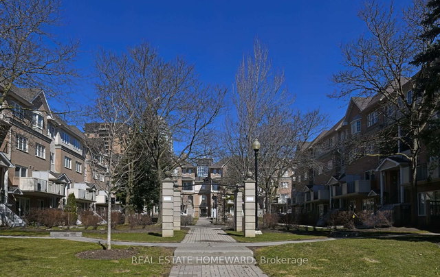 916 - 88 Grandview Way
