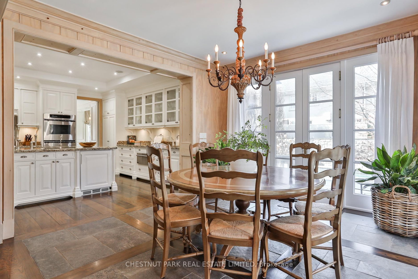 170 Roxborough Drive • Toronto, ON photo 17