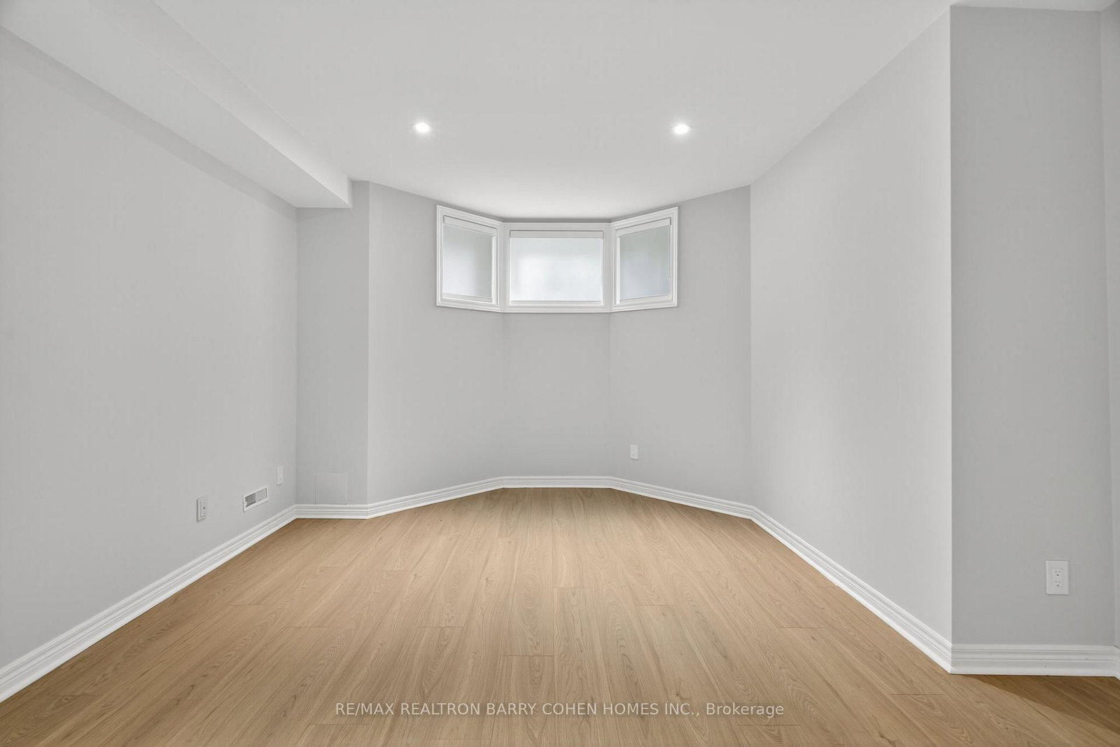 63 Gordon Road • Toronto, ON photo 31