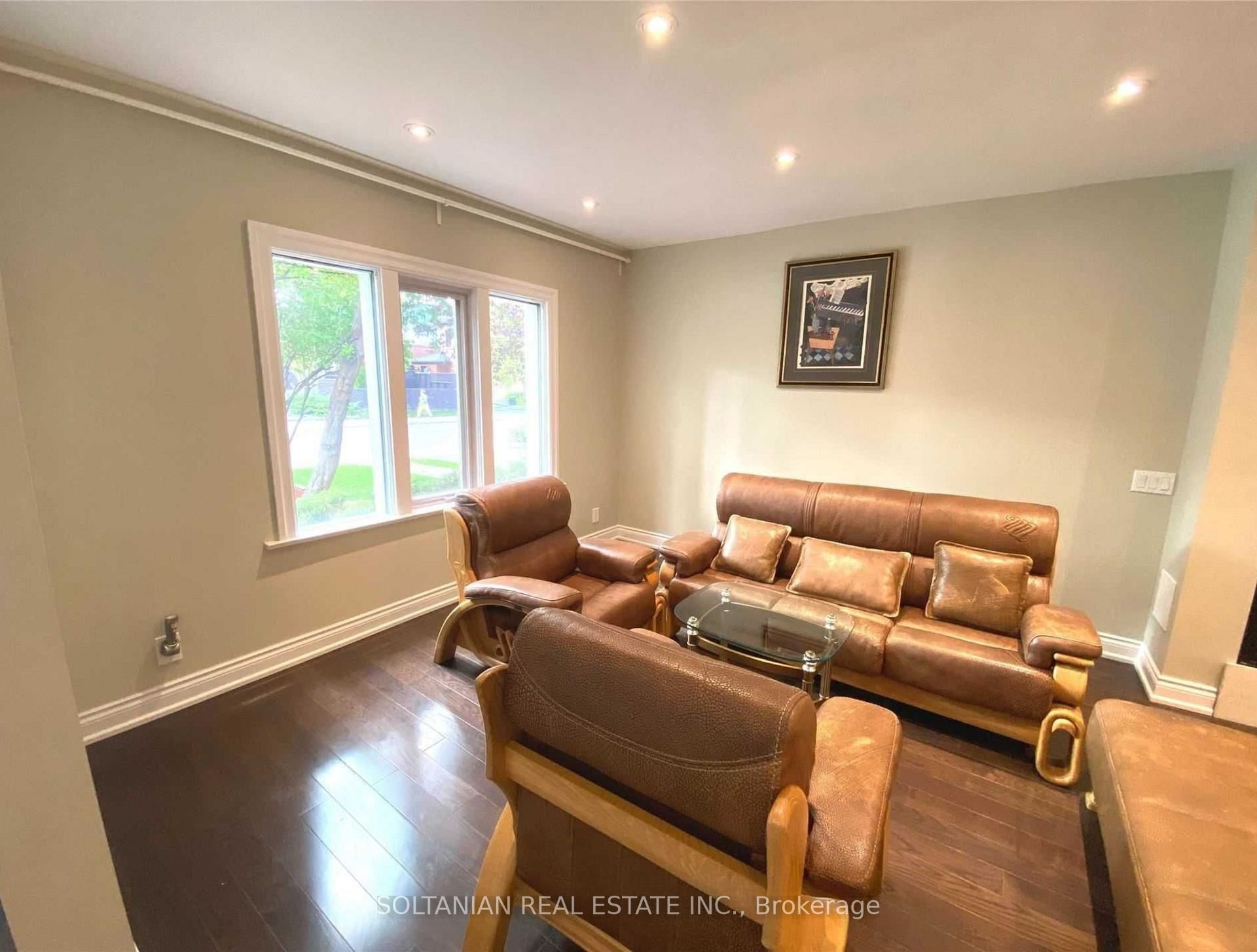 137 Colin Avenue