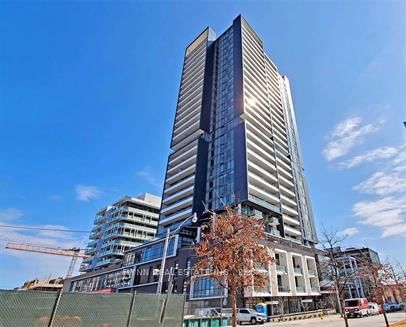 home for lease on 802-225 Sumach Street