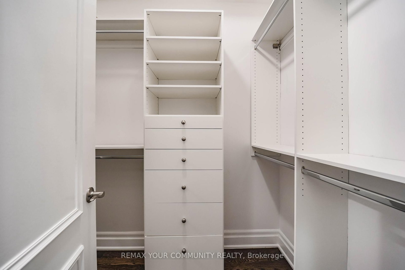 47 York Mills Road • #212 • Toronto, ON photo 26