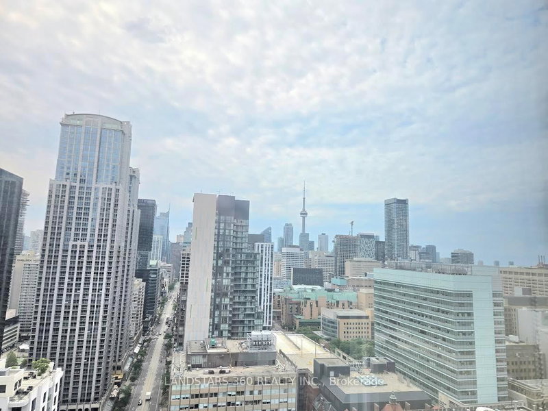 2509 - 832 Bay Street