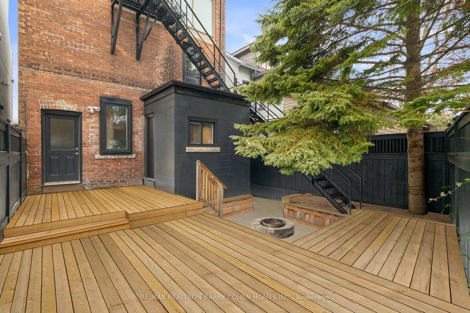 231 Macpherson Avenue • Toronto, ON photo 39