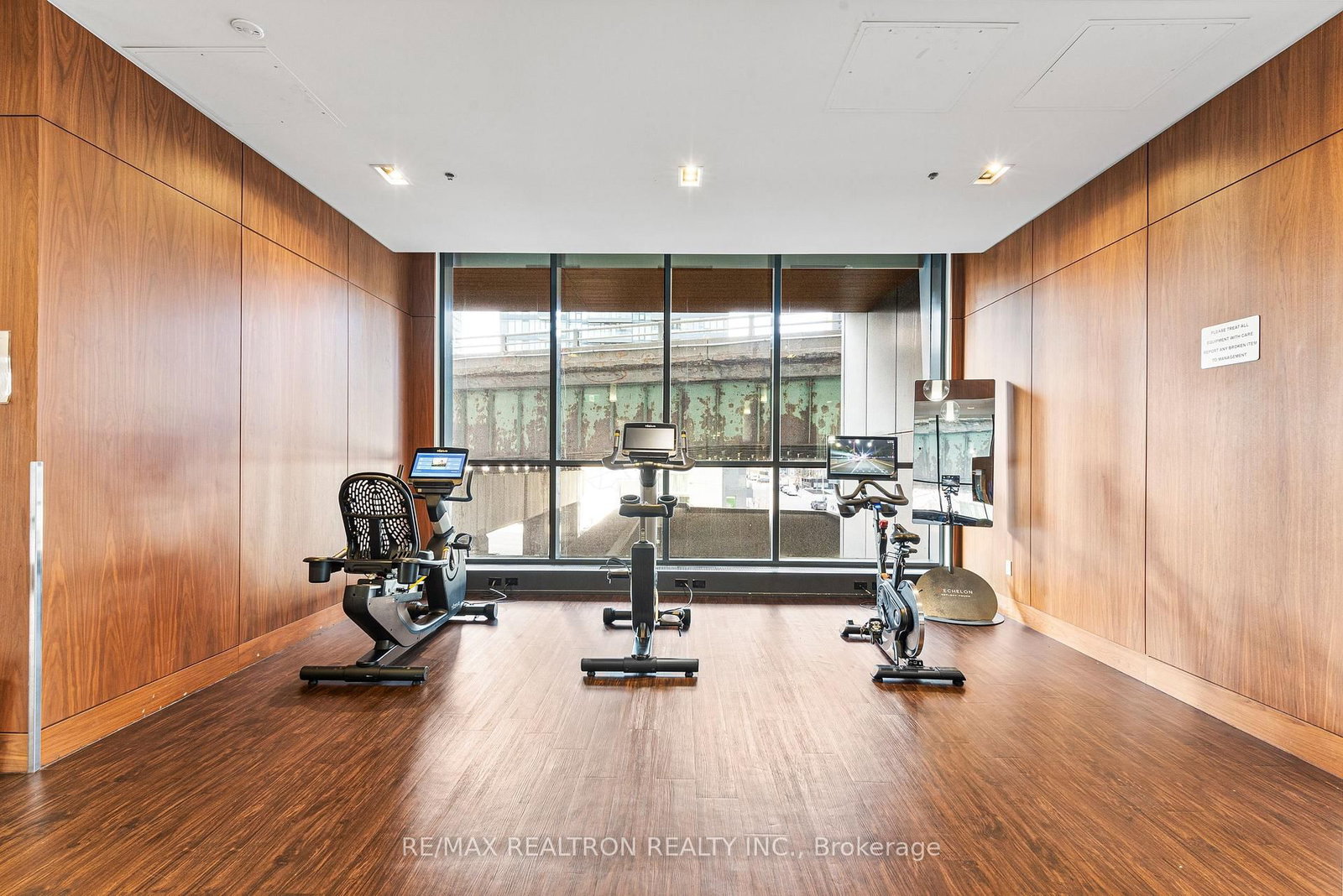 17 Bathurst Street • #2508 • Toronto, ON photo 30