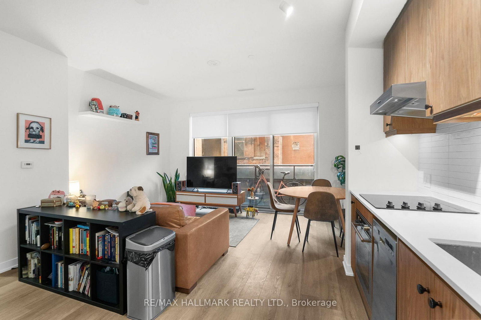 9 Tecumseth Street • #207 • Toronto, ON photo 10