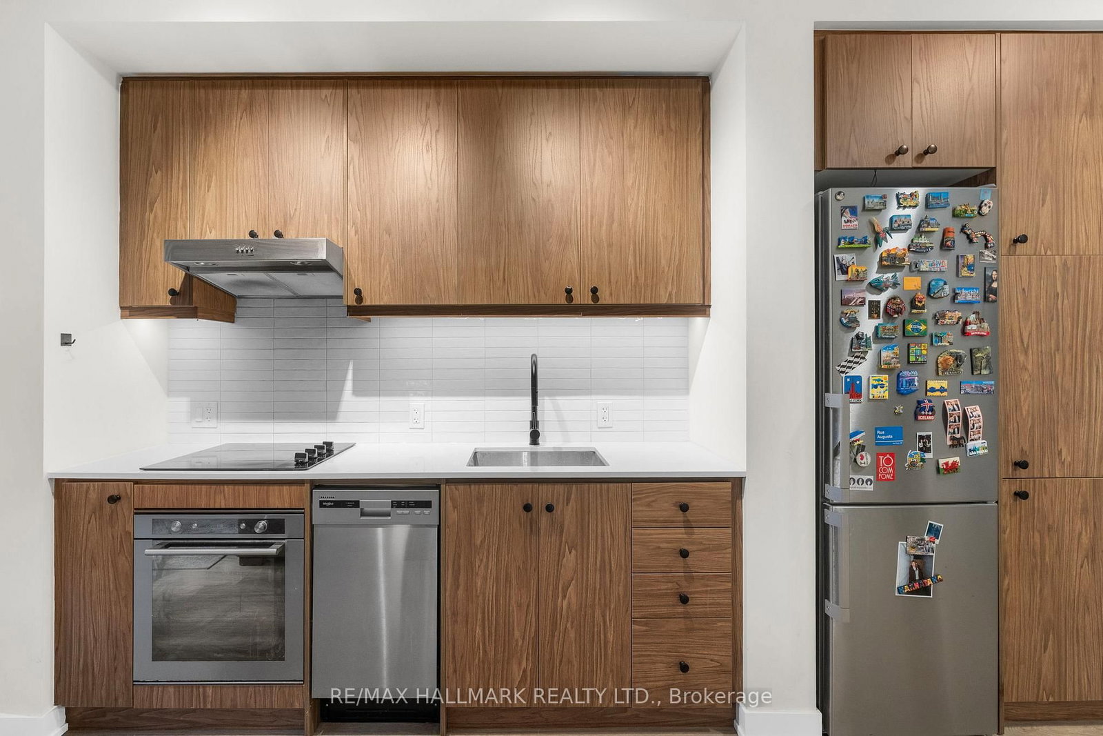 9 Tecumseth Street • #207 • Toronto, ON photo 9