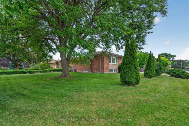 15 Revcoe Drive