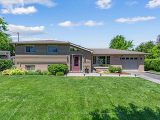 18 Willowood Court
