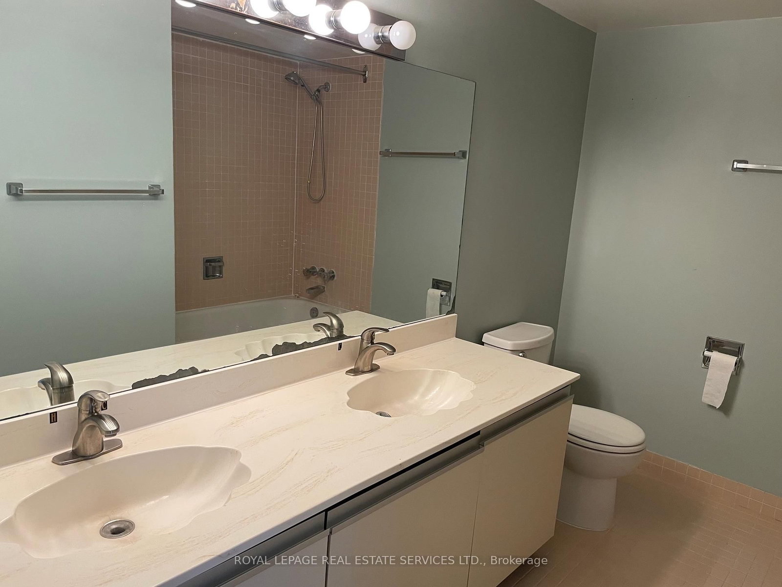 48 Granby Street • #6 • Toronto, ON photo 21