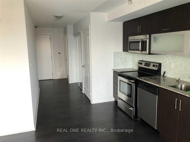 306 - 2015 Sheppard Avenue E