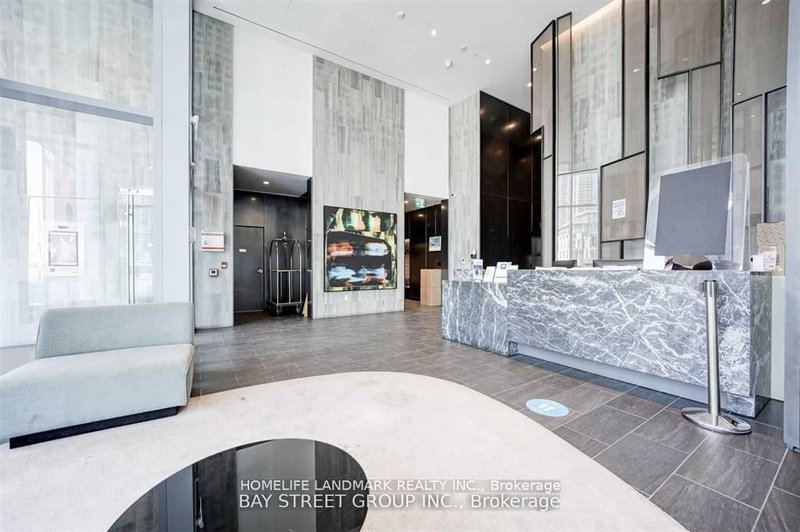 1113 - 27 Bathurst Street