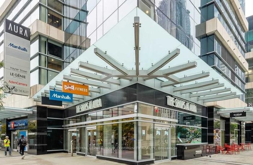 384 Yonge Street, Unit 37