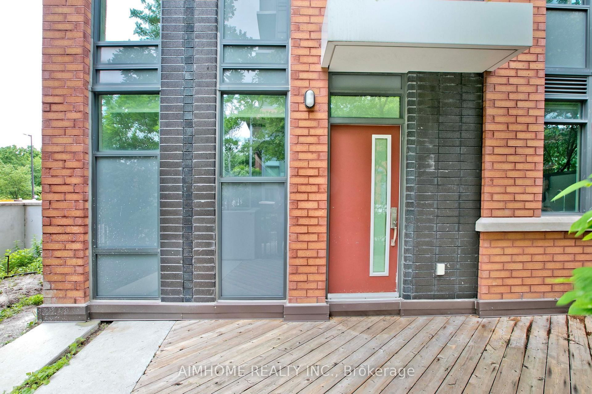 26 Churchill Avenue, Unit TH120