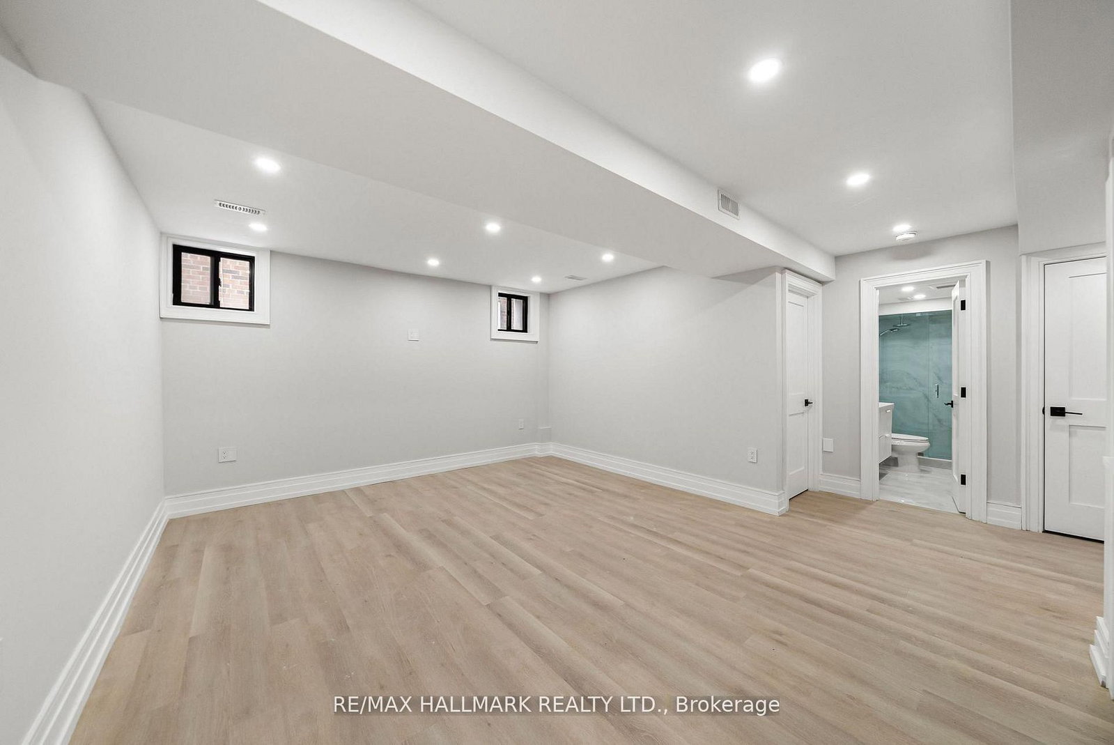 26 Carey Road • Toronto, ON photo 35