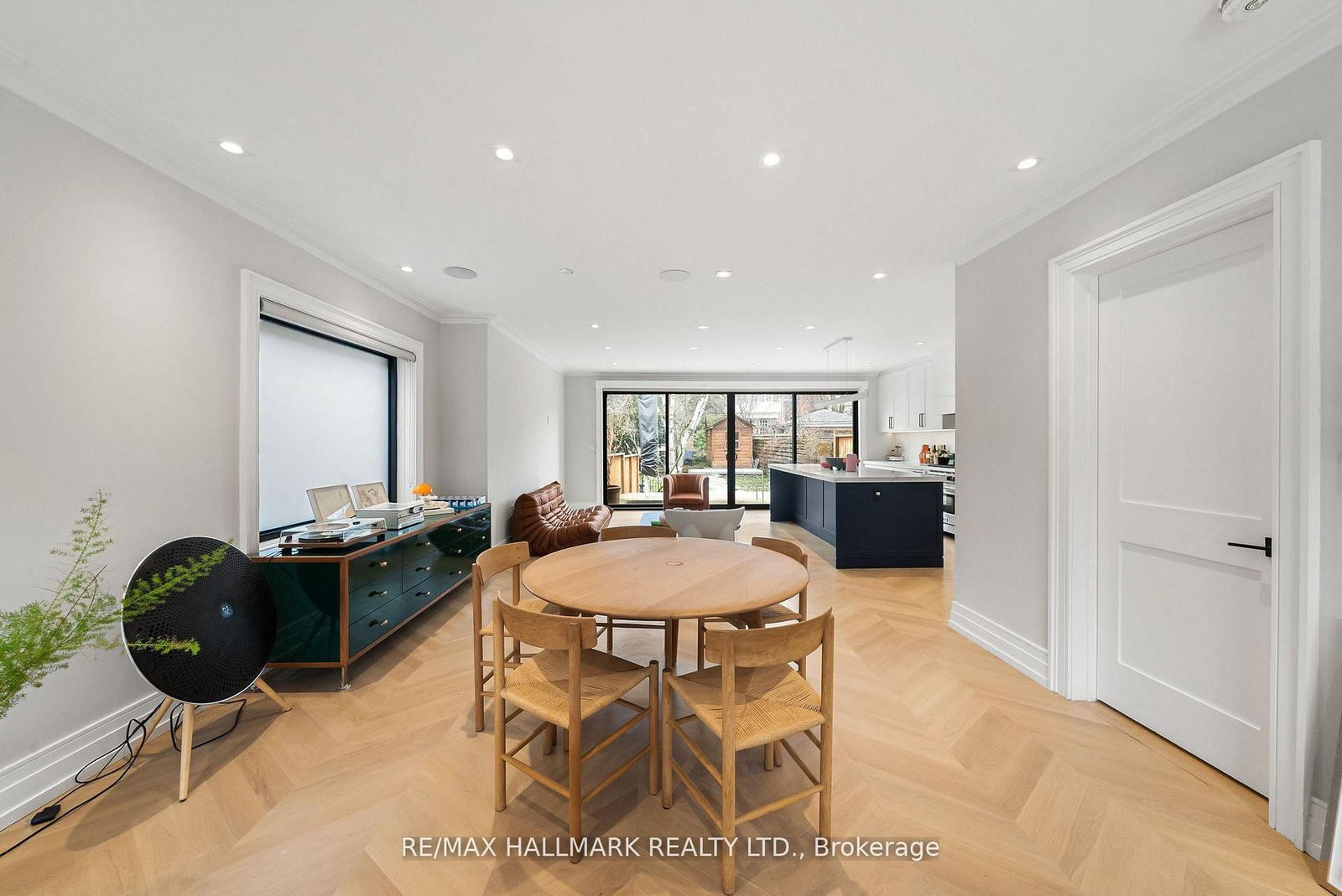 26 Carey Road • Toronto, ON photo 6