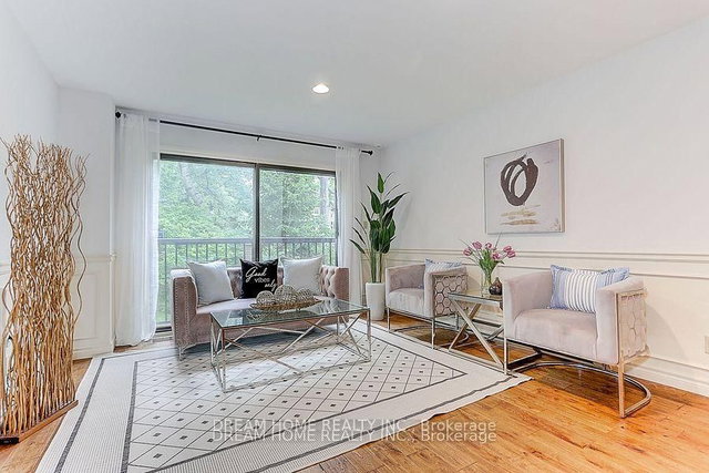5 Scotch Elmway Avenue