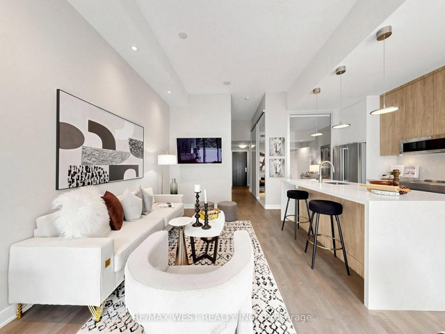 314 - 1815 Yonge Street