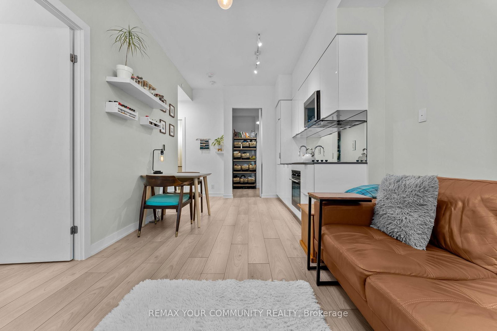 609 Avenue Road • #201 • Toronto, ON photo 24
