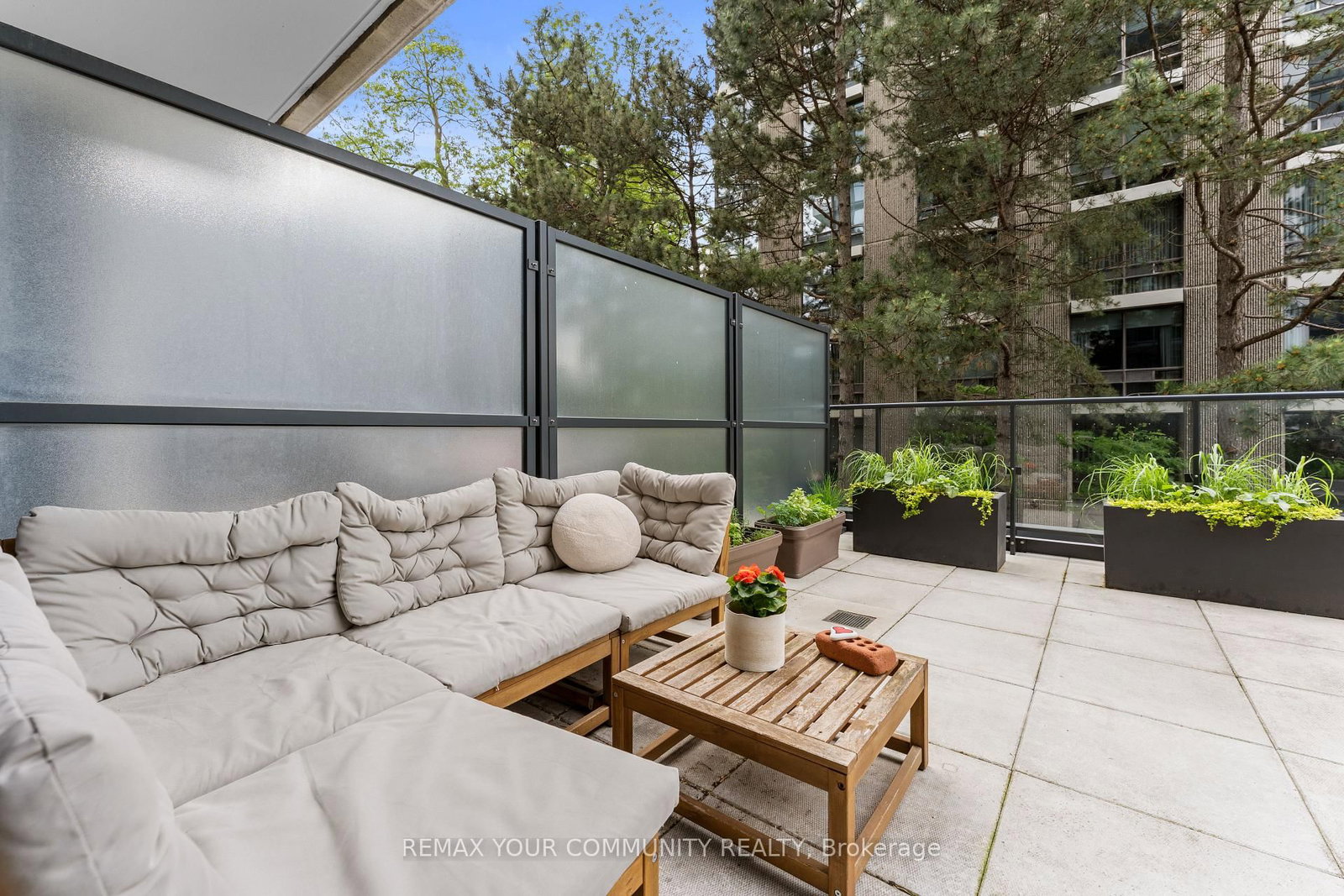609 Avenue Road • #201 • Toronto, ON photo 25