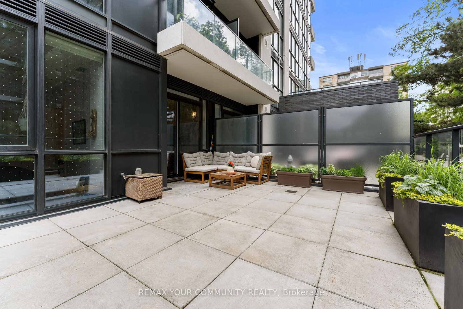609 Avenue Road • #201 • Toronto, ON photo 26