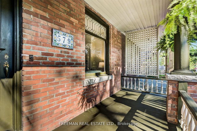 579 Palmerston Avenue