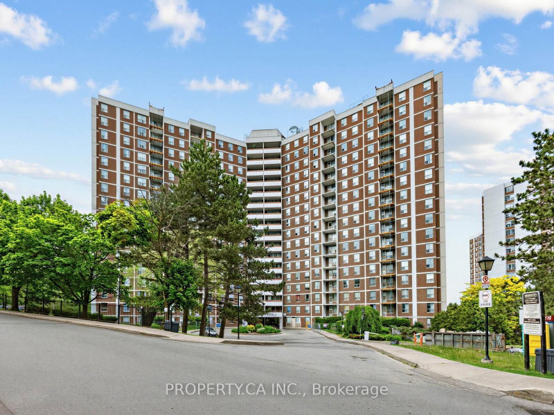 Unit 708 — 10 Edgecliffe Golfway, Toronto
