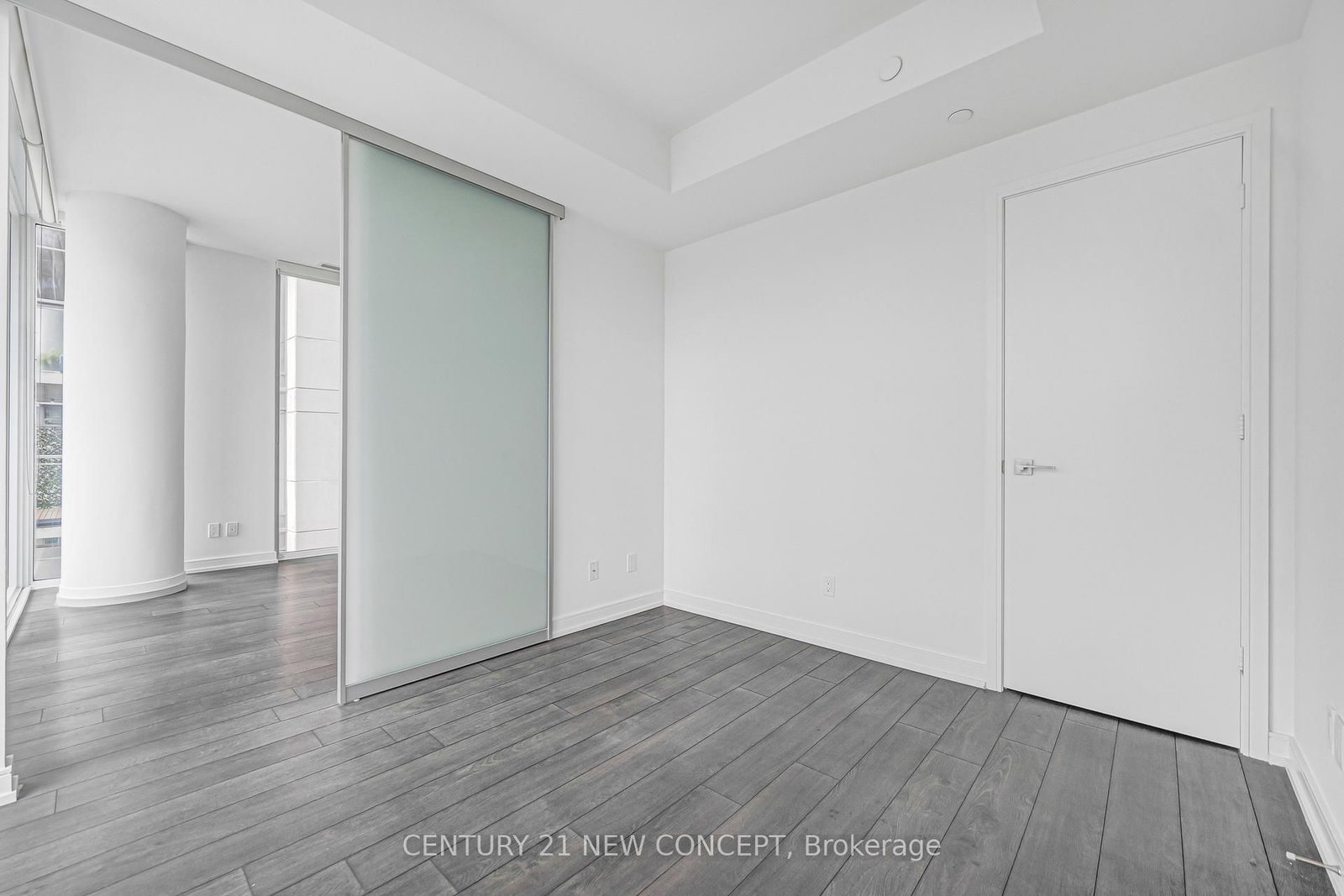 28 E Wellesley Street • #1902 • Toronto, ON photo 30