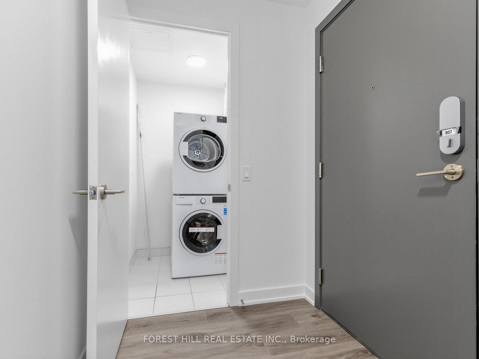 9 Tecumseth Street • #807 • Toronto, ON photo 11