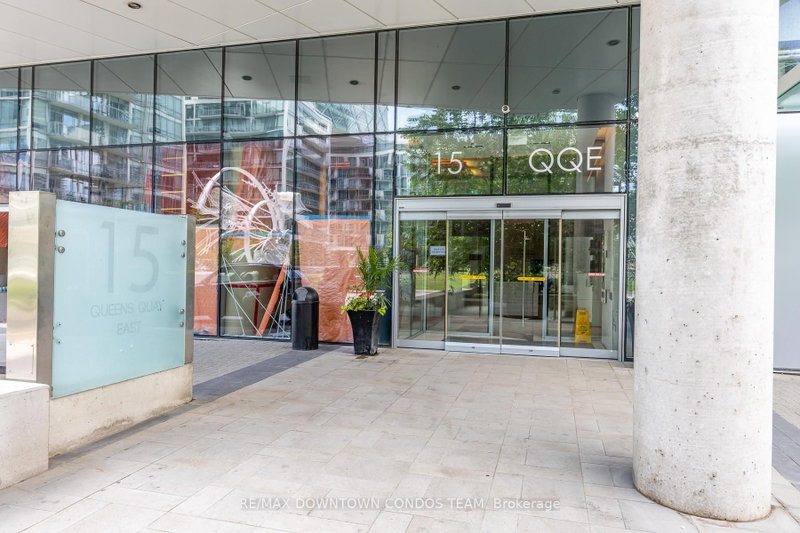 1410 - 15 Queens Quay E