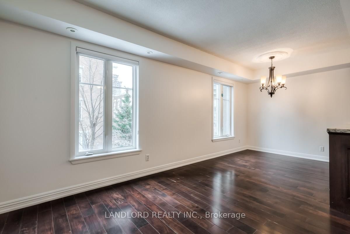 21 Pirandello Street, Unit 1215