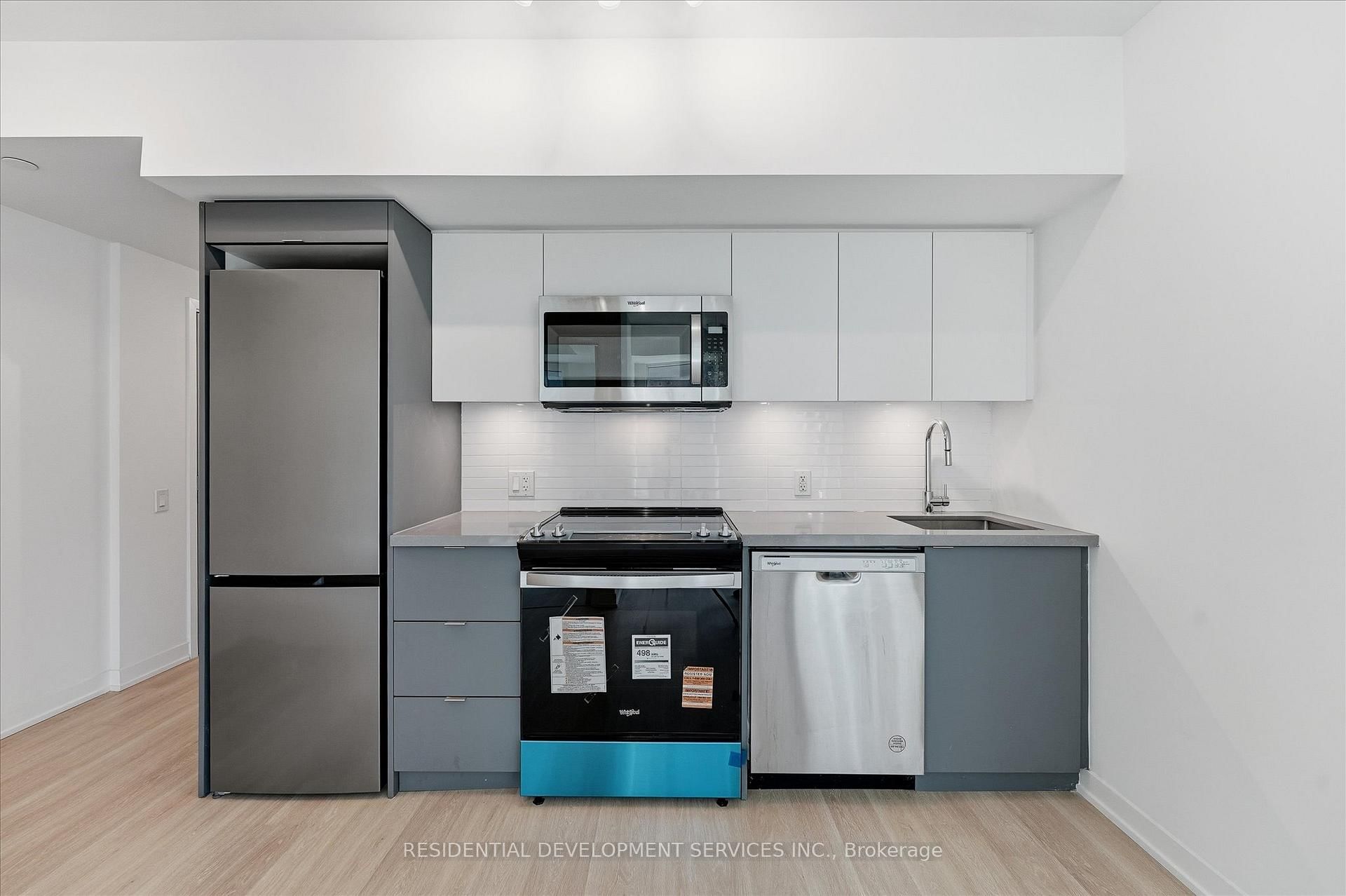 500 Wilson Avenue, Unit 404