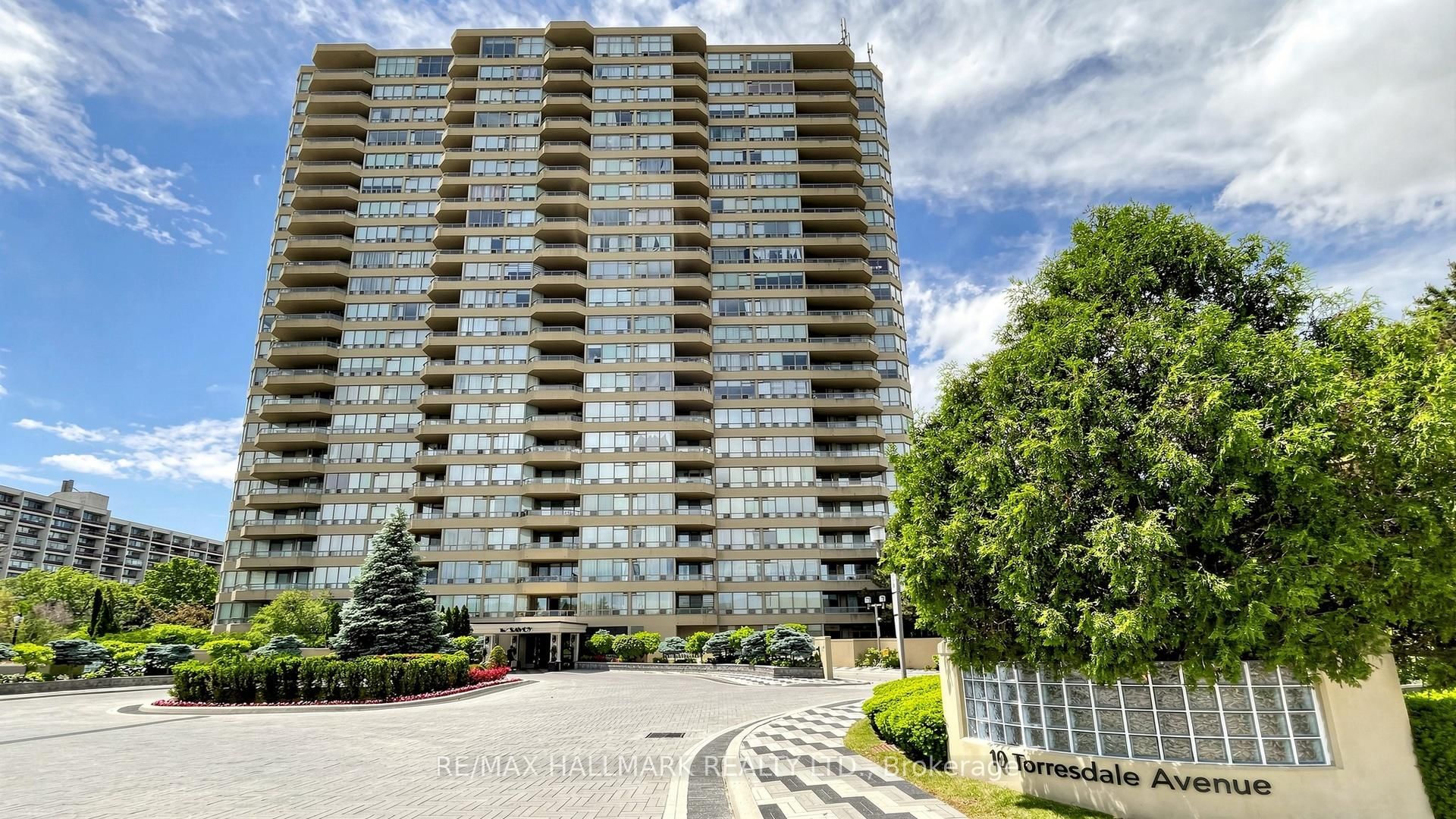 10 Torresdale Avenue, Unit 209