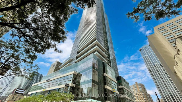 503 - 386 Yonge Street