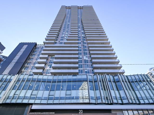 home for lease on 302-20 Richardson Street