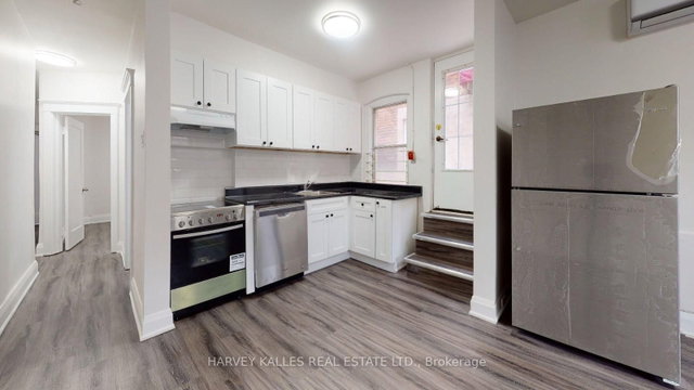 2 - 1065 Bathurst Street