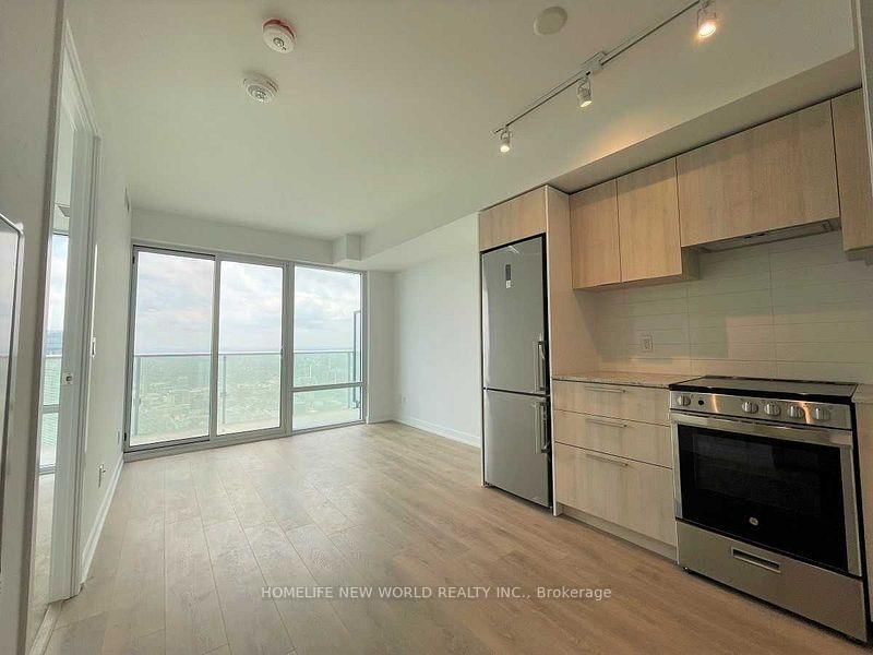501 Yonge Street, Unit 5113