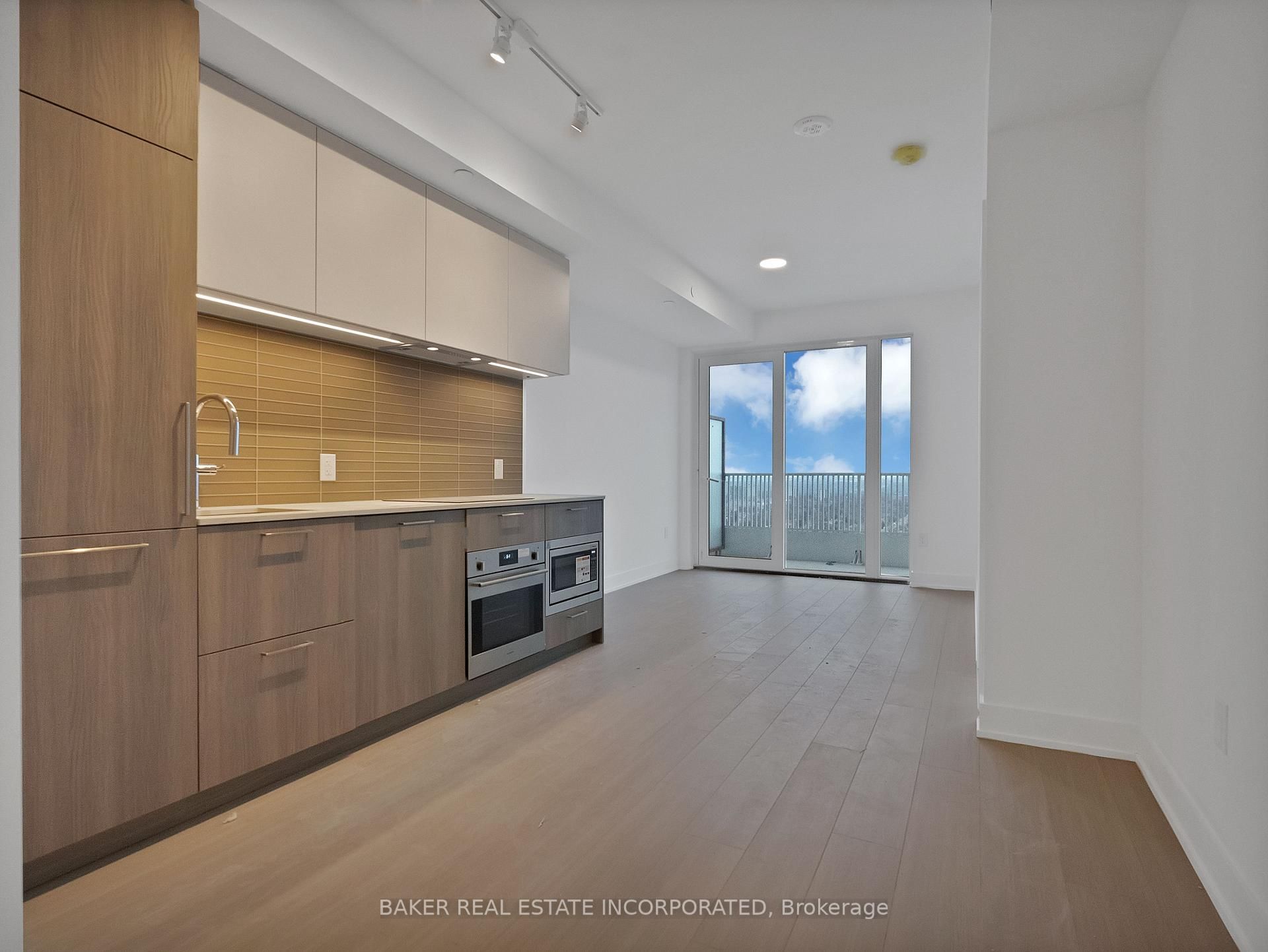 36 Olive Avenue, Unit 2507