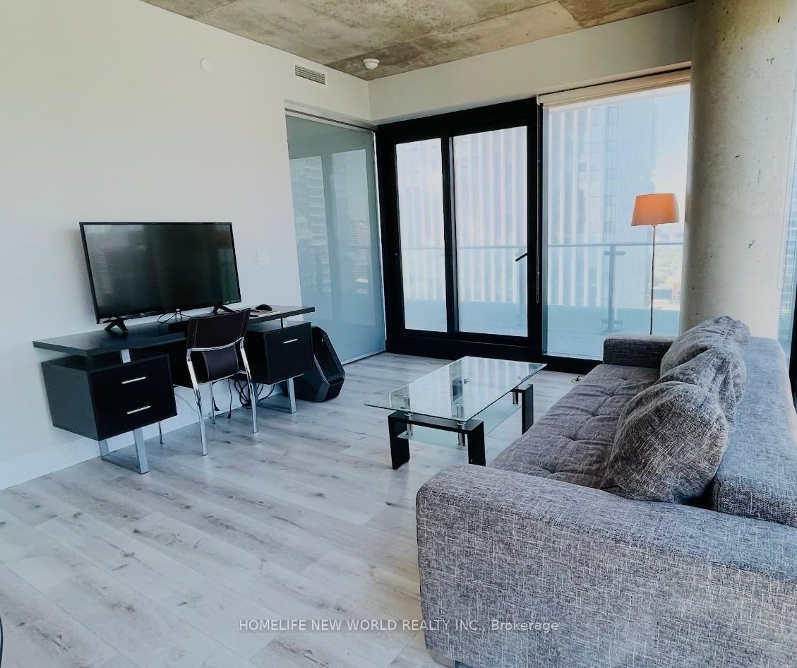 224 King Street W • #2703 • Toronto, ON photo 8