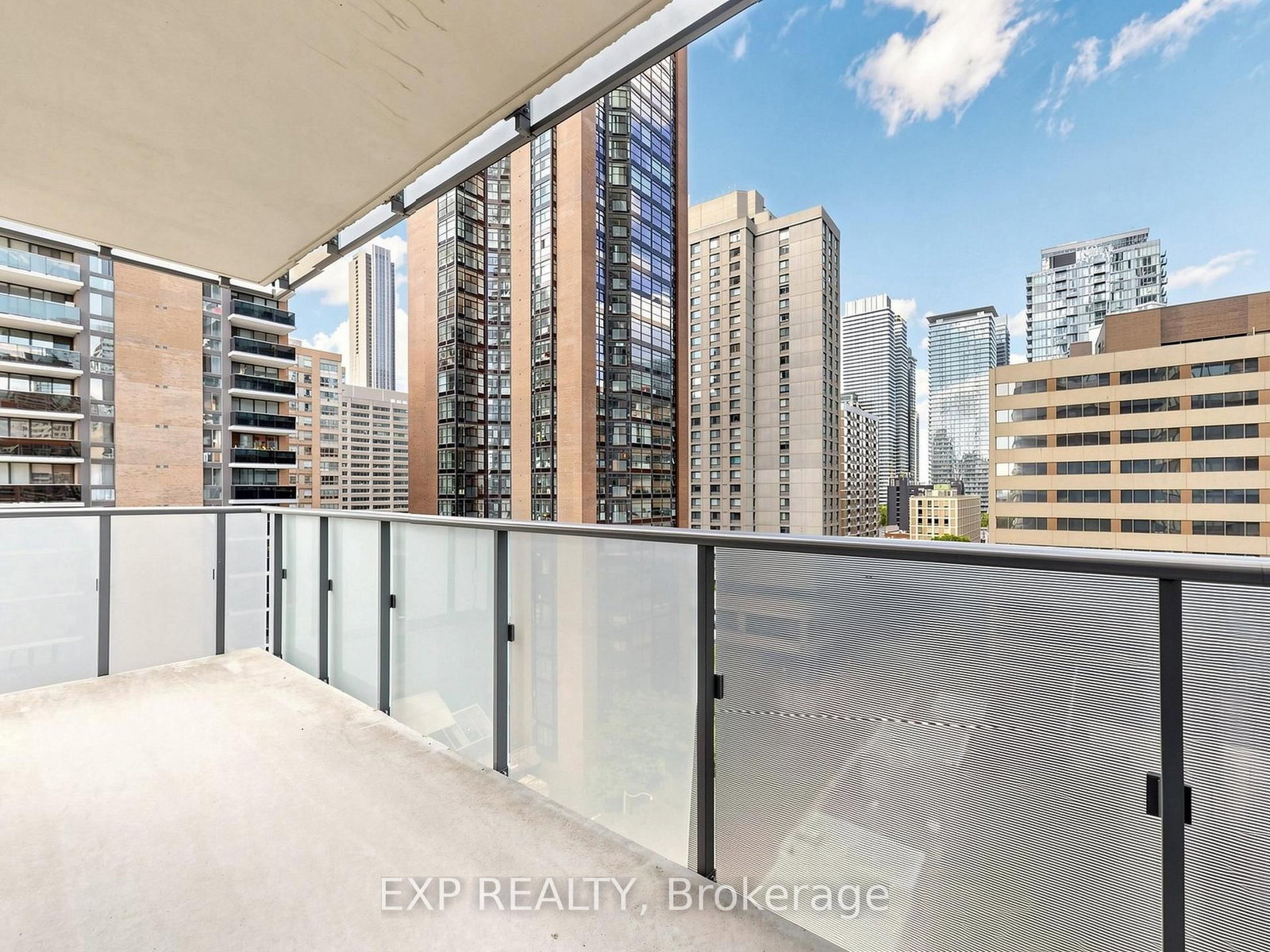 65 St Mary Street • ##1009 • Toronto, ON photo 17