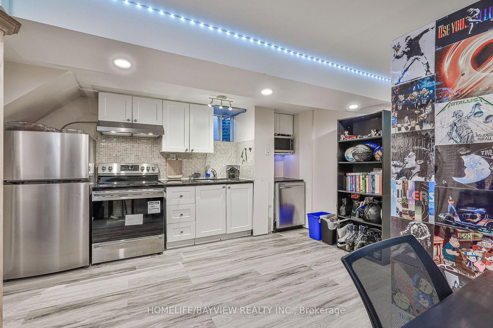 27 Bedle Avenue • Toronto, ON photo 35