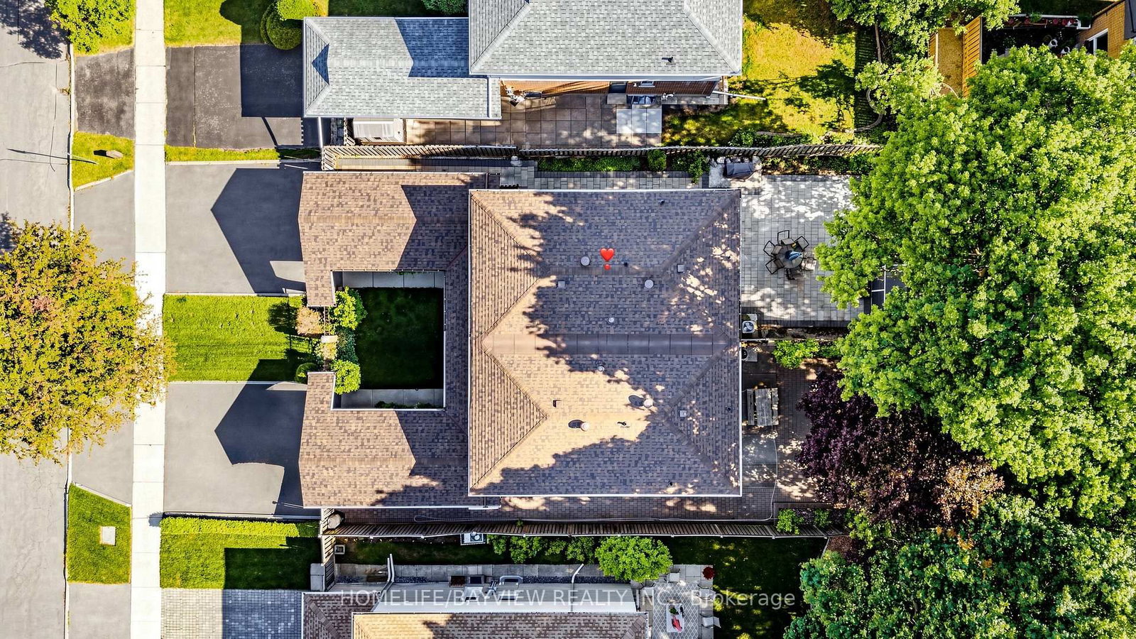27 Bedle Avenue • Toronto, ON photo 46
