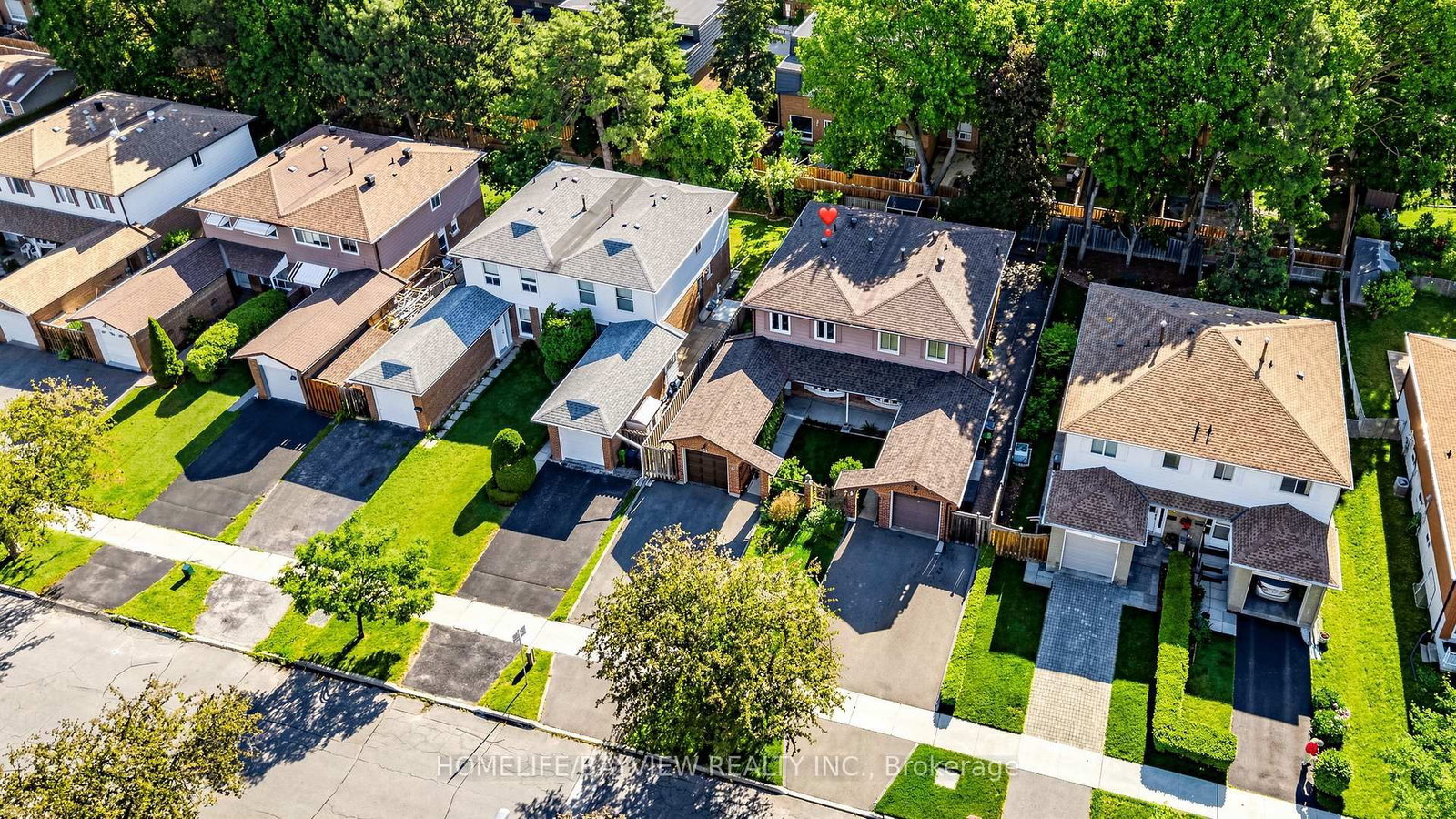 27 Bedle Avenue • Toronto, ON photo 47