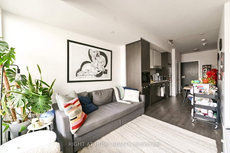 home for lease on 1008-11 Lillian Street