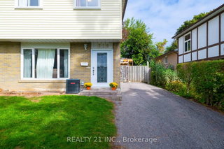 316 Hollyberry Trail