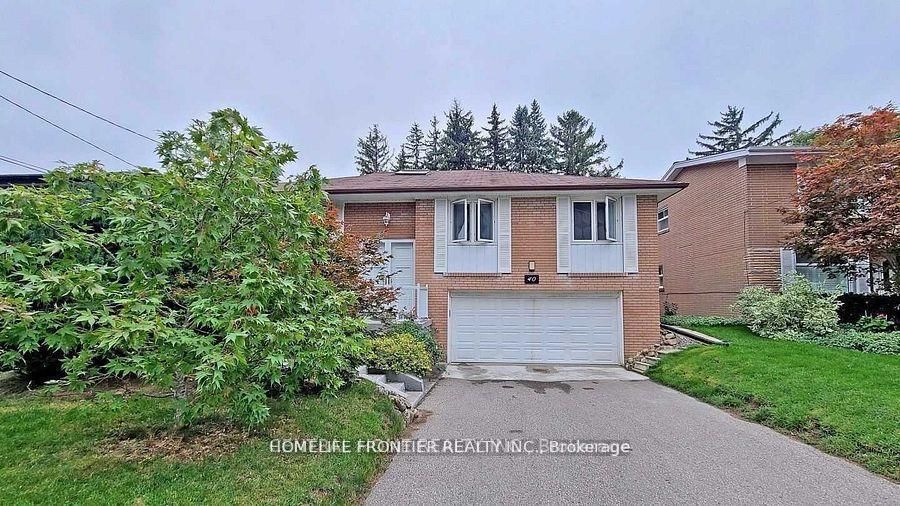 Lower Unit-40 Sumner Heights Drive, Toronto, ON